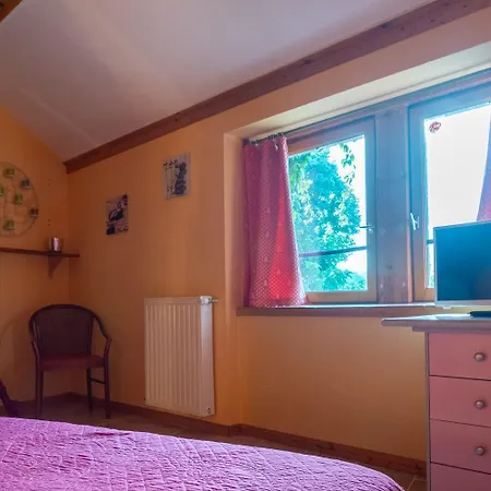 La Perdrix A Sauveterre Дом отдыха